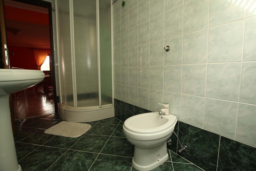 Rooms Markovic Otočac Oda fotoğraf