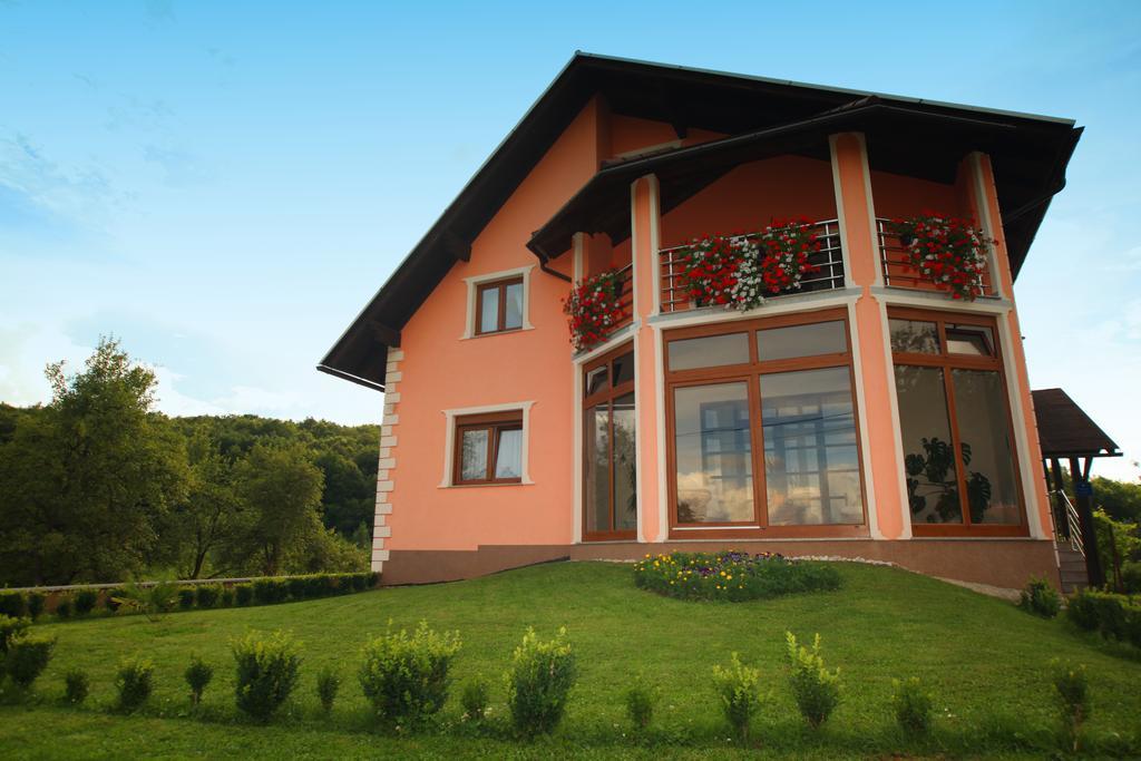 Rooms Markovic Otočac Dış mekan fotoğraf